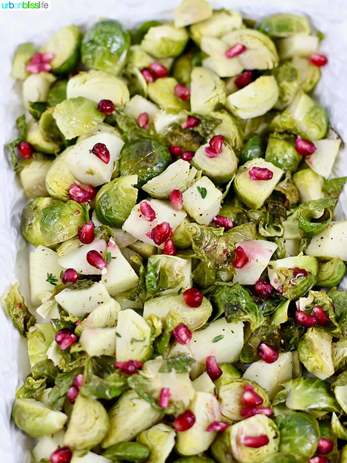 Roasted Brussels Sprouts with Apples for a weeknight
