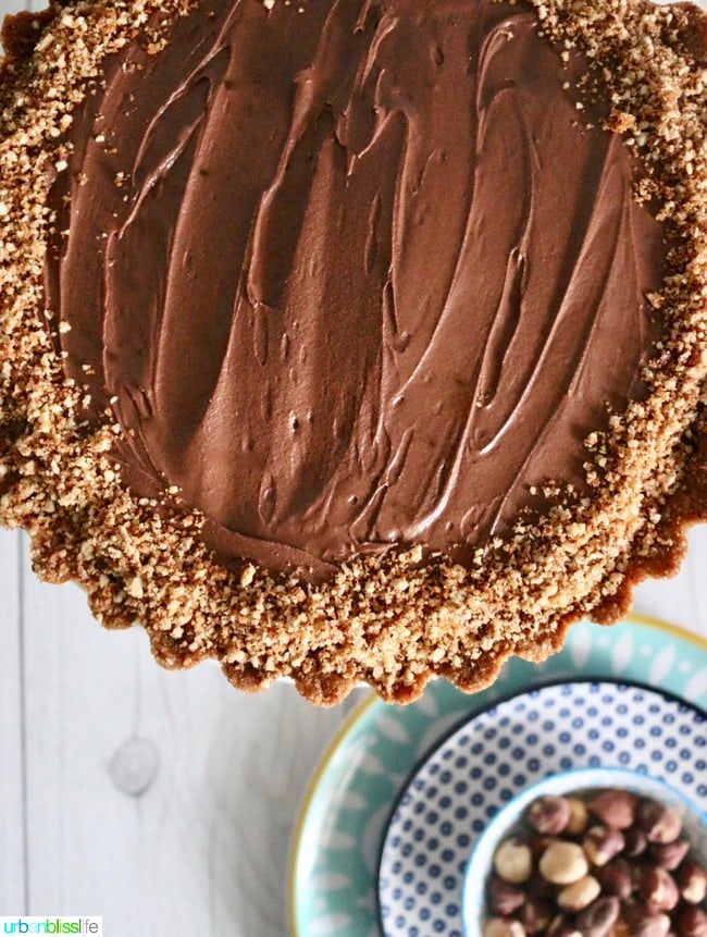 Decadent Tasty Hazelnut Chocolate Pie recipe on UrbanBlissLife.com