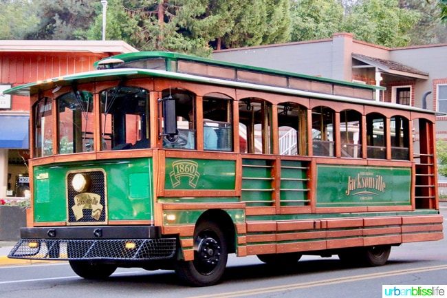 Trolley in Jacksonville, Oregon