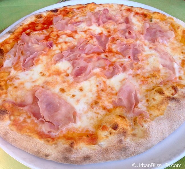 Lake Como, Italy - pizza