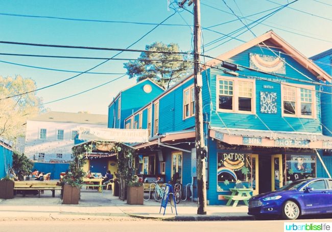 getting around new orleans blue house