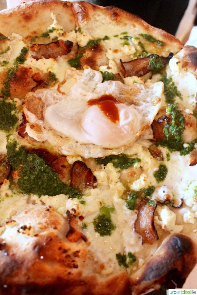 Rally Pizza is a new family-friendly modern restaurant in Vancouver, Washington. Restaurant review on UrbanBlissLife.com
