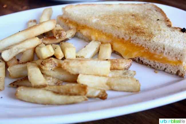 grilled cheese at Sisters Saloon