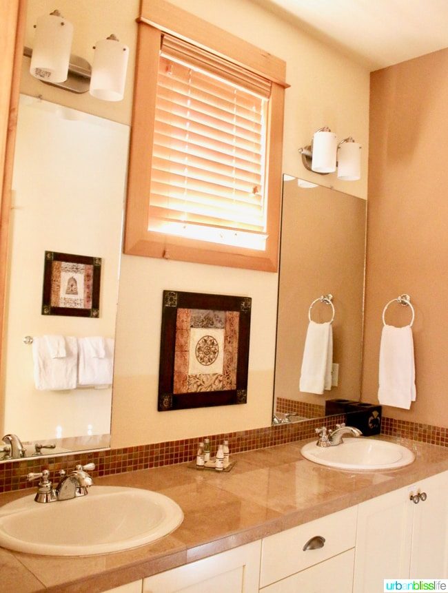 5 Tips for Choosing a Vacation Rental Home - Cascara Vacation Rentals in Sunriver, Oregon on UrbanBlissLife.com
