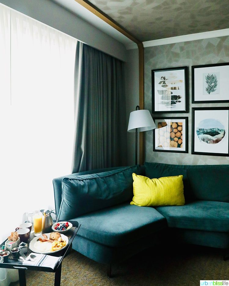 Portland Travel Guide: The Duniway Hotel on the road