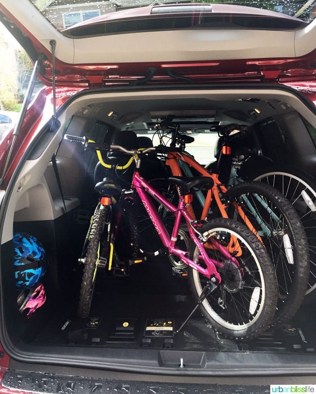 2016 Toyota Sienna review: cargo room
