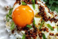 Golden Yolks, Fiery Crunch