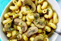 Dreamy Vegan Mushroom Pasta