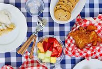 Effortless Summer Outdoor Dining