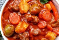 Filipino Beef Stew: A Caldereta Delight