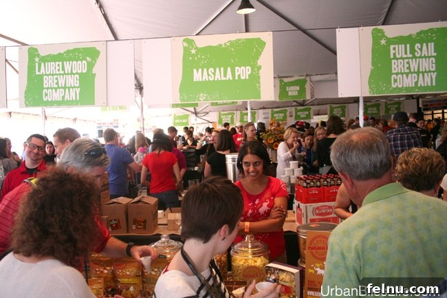 Feast Portland 2013 Unveils Grand Flavors, Sandwich Showdowns, and Artisan Battles 11 Feast Portland 2013 - Grand Tasting 02
