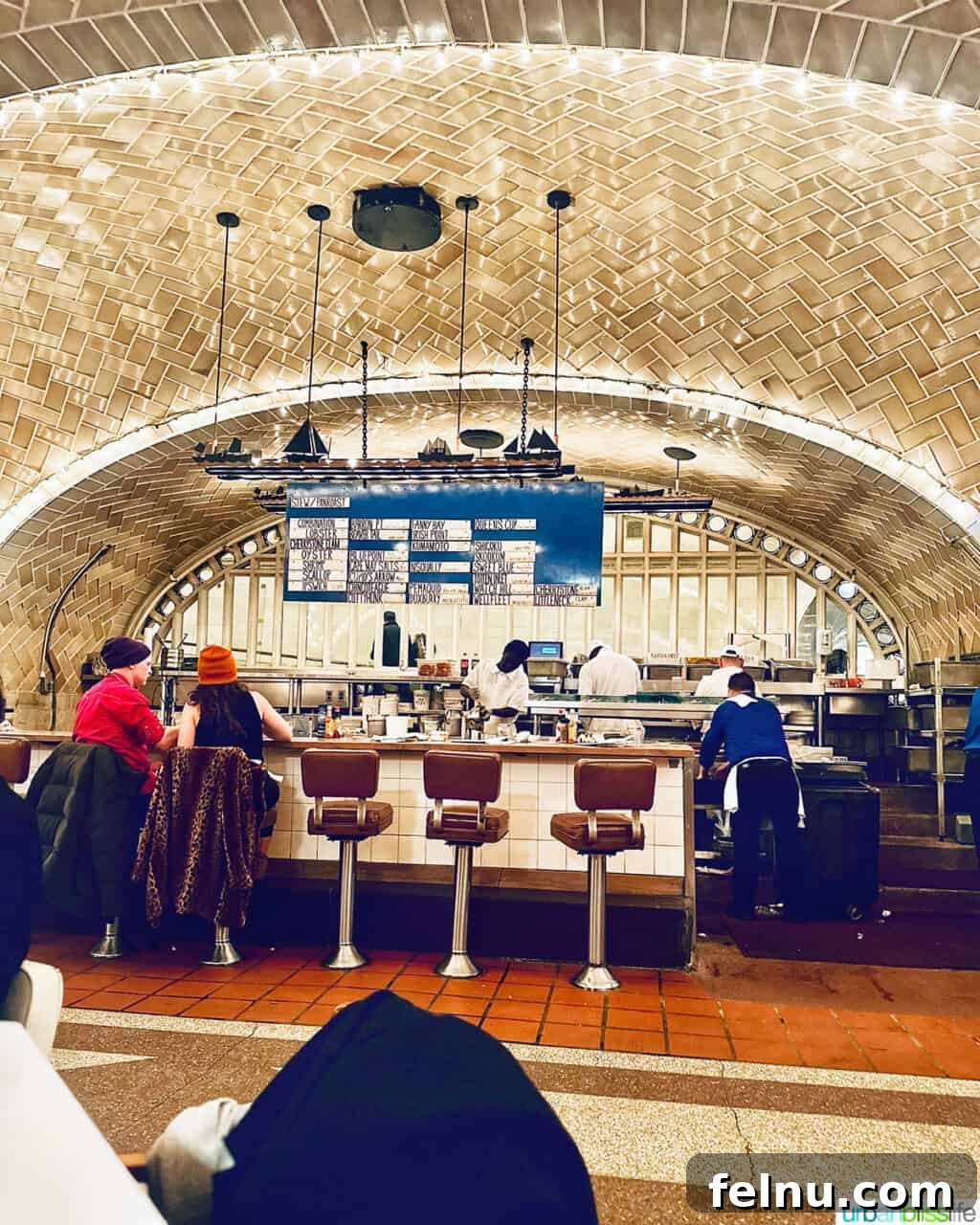 Four-Day New York City Getaway 8 Oyster bar in Grand Central Station NYC