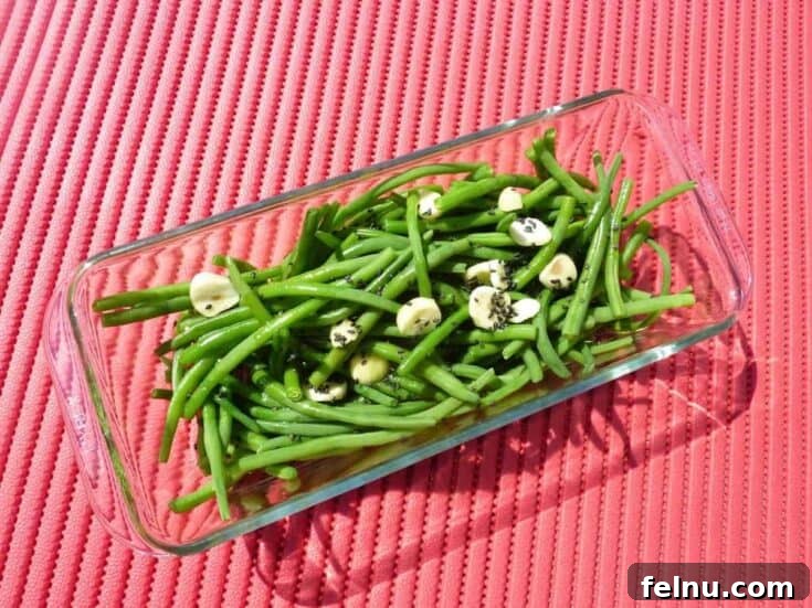 Green beans marinated in garlic and fresh parsley