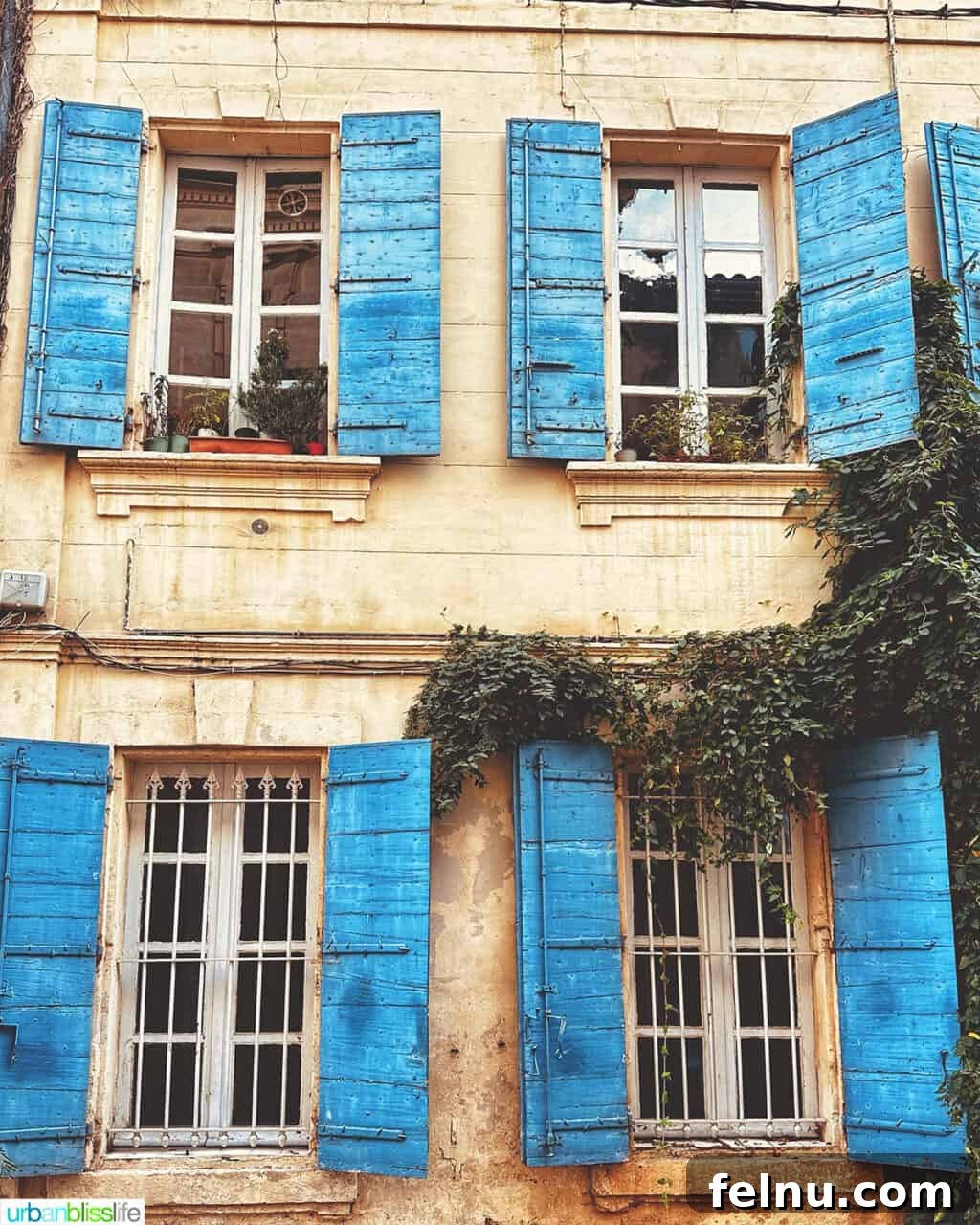 AmaWaterways Cruises: A Provence River Cruise to Remember 12 Arles Blue Shutters