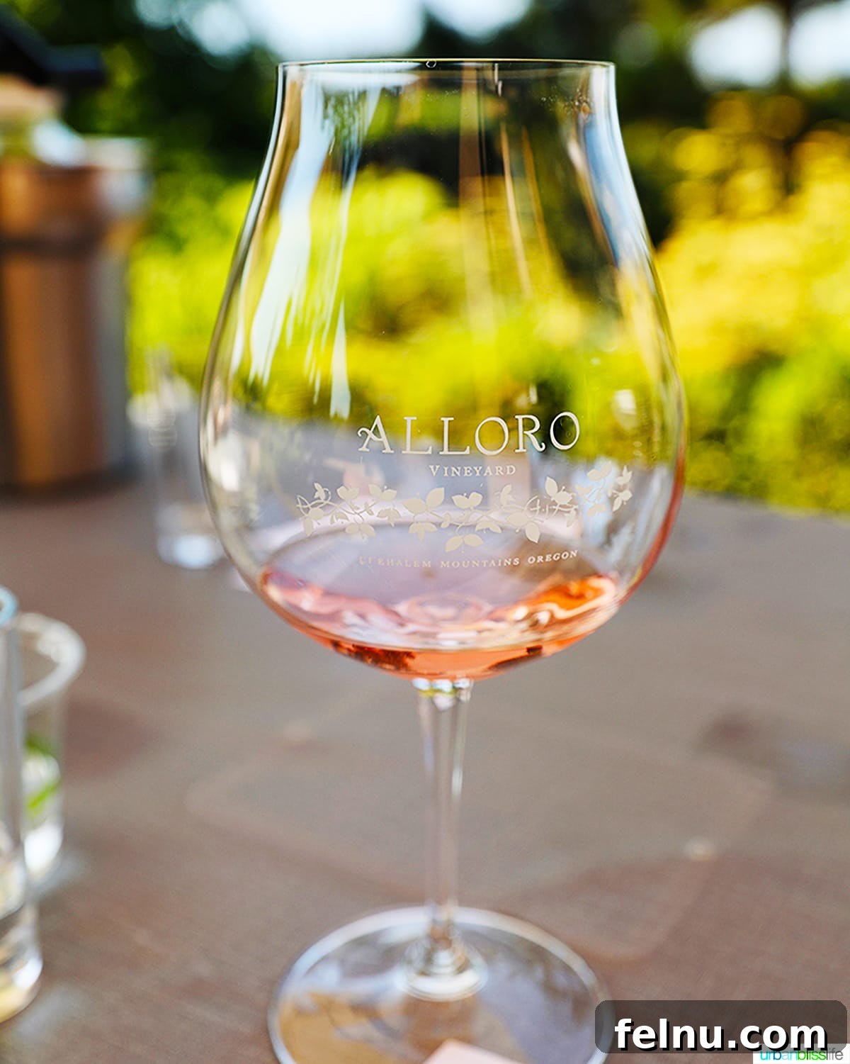 The Art of Pairing Wine with Scallops 6 glass of Alloro Vineyards rosé wine
