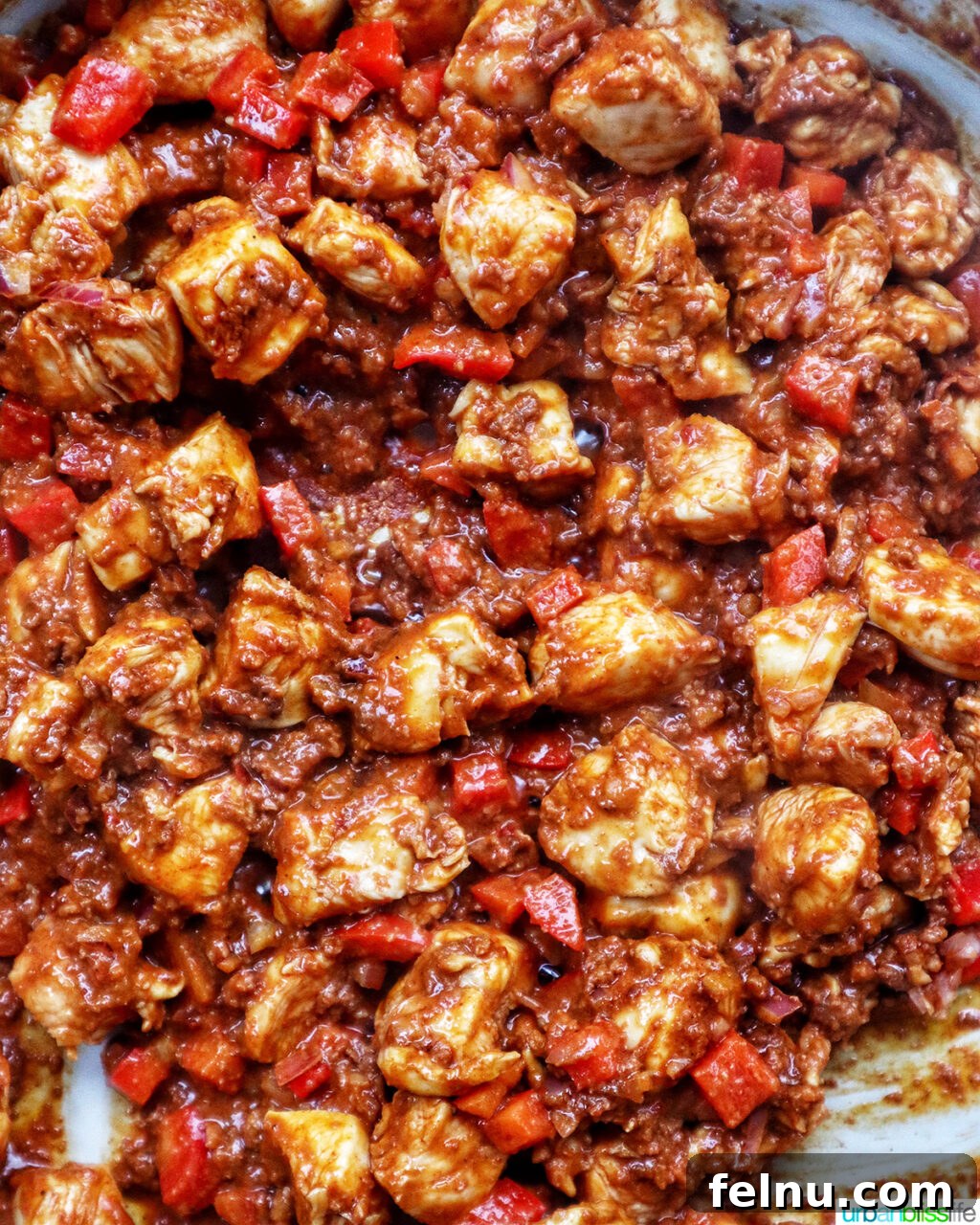 Chorizo Chicken Pasta
Sizzling Chorizo Chicken Pasta 10 Red onions and red pepper mixed with chorizo and chicken.