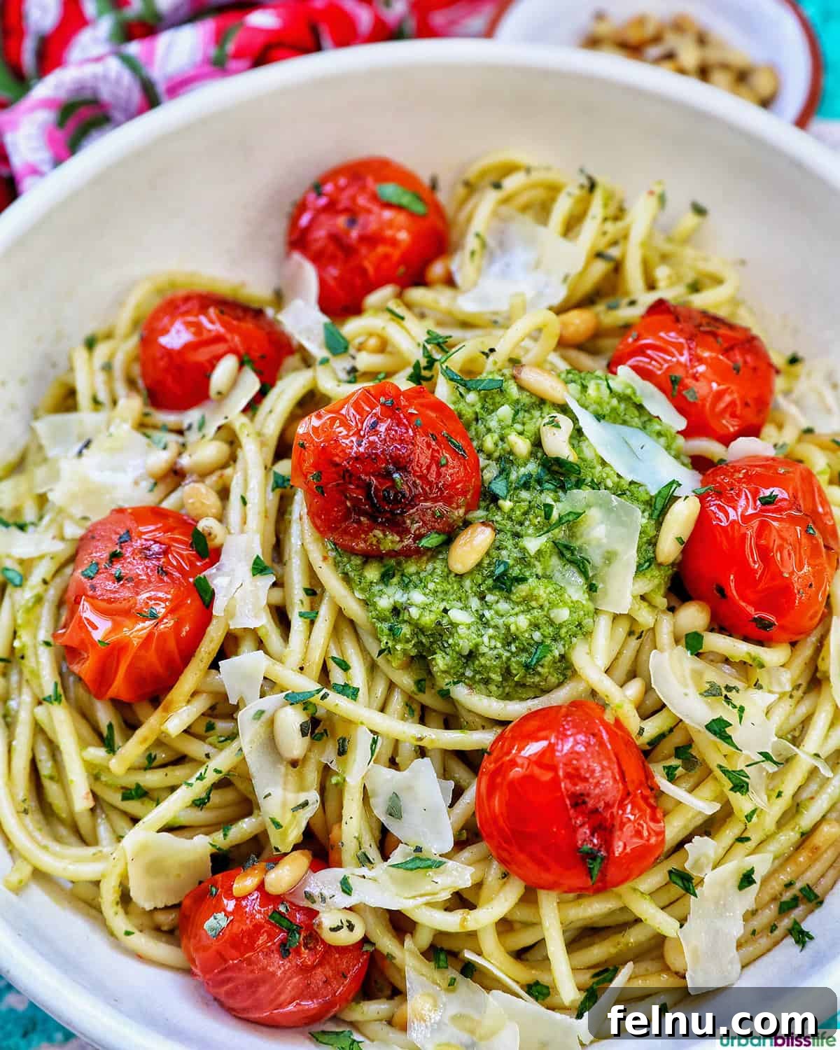 Vibrant Cherry Tomato Pesto Pasta 2 bowl of cherry tomato and pesto pasta.