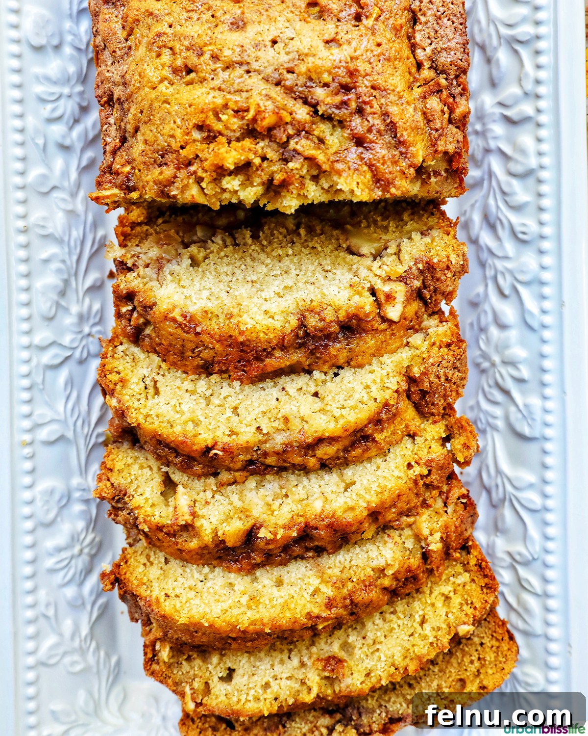 Apple Cinnamon Swirl Bread 2 Delicious slices of apple cinnamon loaf cake.
