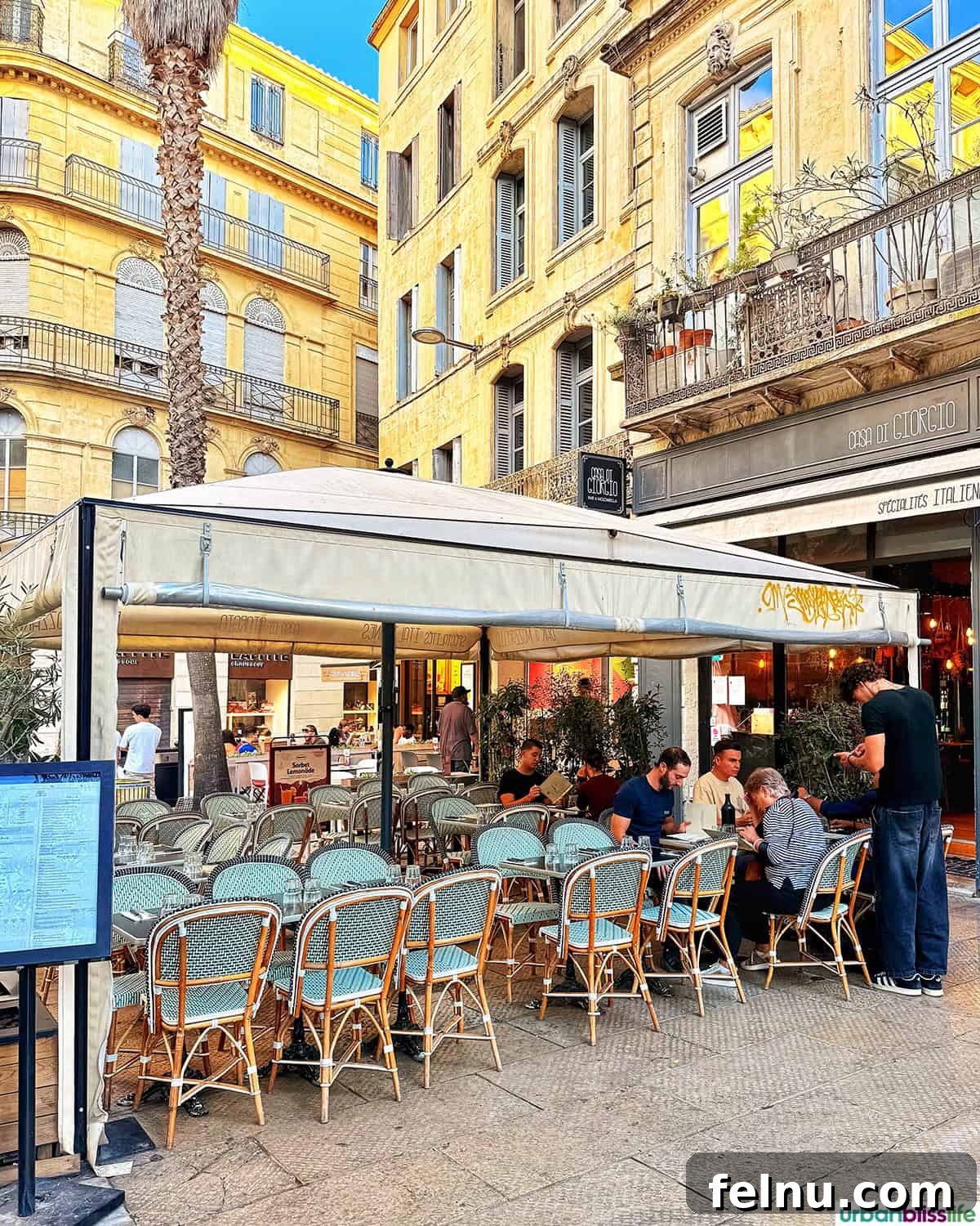Montpellier's Gastronomic Guide: Where to Indulge in French Flavors 13 The welcoming exterior of Casa di Giorgio restaurant in Montpellier, boasting Italian charm.