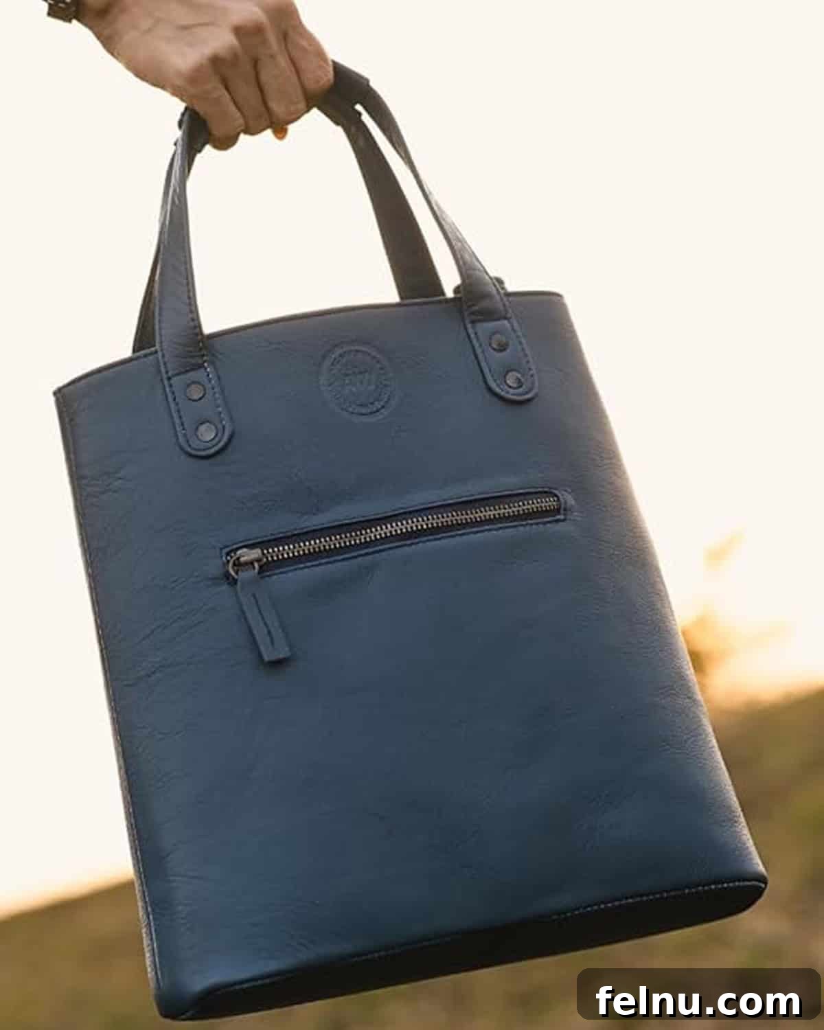 Leather tote bag