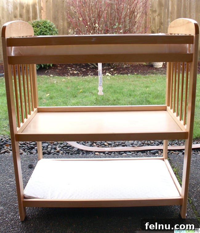 Changing Table Glow-Up: DIY Bar Cart Edition 3 DIY Chalkboard Bar Cart | UrbanBlissLife.com