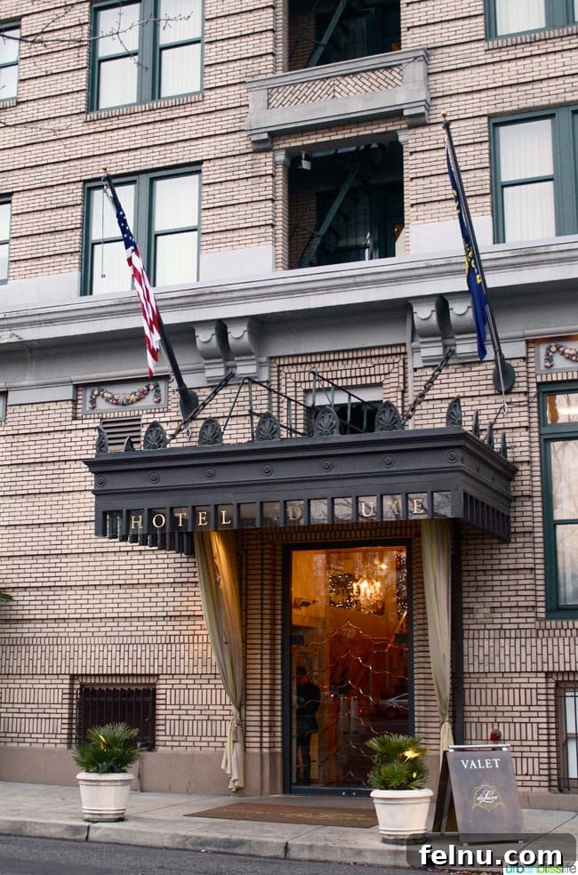 Hotel deLuxe Your Luxury Destination in Downtown Portland 2 Hotel deLuxe Portland, Oregon - Elegant Downtown Accommodation