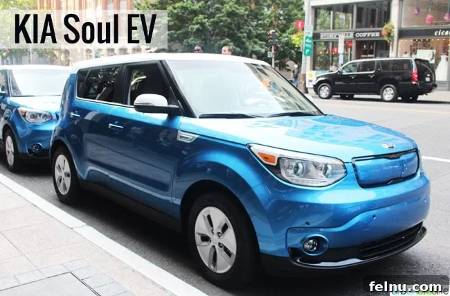 KIA Soul EV Plug-In Personality 4 Kia Soul EV blue