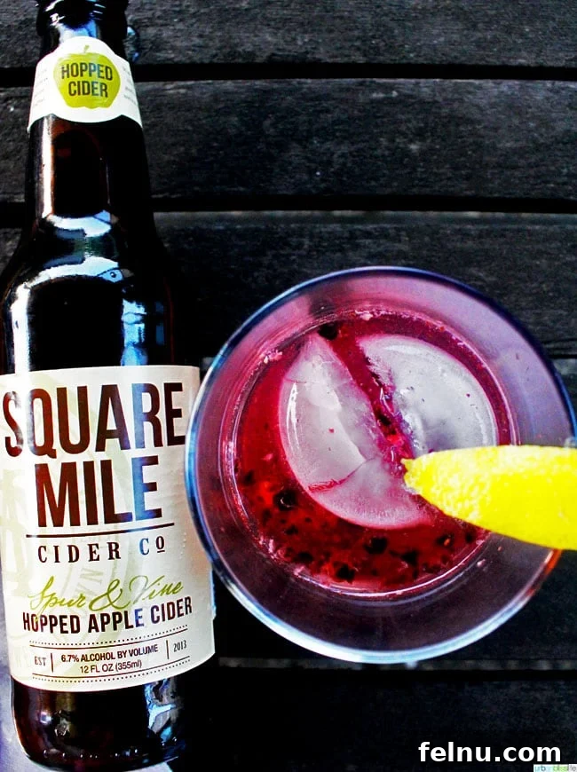 Oregon Marionberry Cider Delight 4 Marionberry Cider Cocktail with Hopped Apple Cider