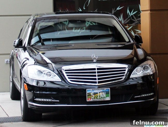 The Inn at the 5th's complimentary Mercedes Benz shuttle, providing convenient transportation within Eugene.