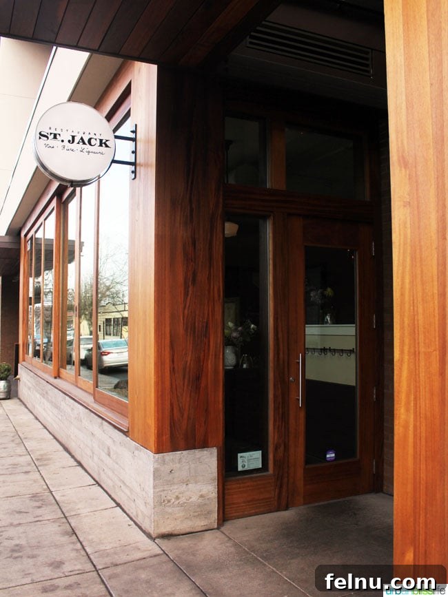 St Jack A French Restaurant and Bar in Portland 3 St Jack Restaurant and Bar in Portland, Oregon, on UrbanBlissLife.com
