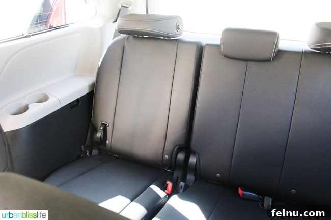 2016 Toyota Sienna: An In-Depth Look 4 2016 Toyota Sienna comfortable interior