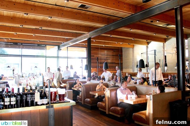 Yakima'da Yemek Yenecek Yerler, Washington: Cowiche Kanyonu Cowiche Canyon Culinary Delights: A Yakima Dining Guide 5 Interior of Cowiche Canyon Kitchen: Lively and Inviting