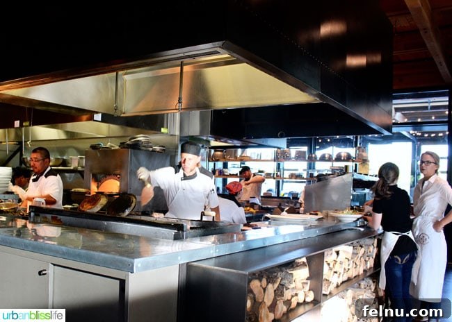 Yakima'da Yemek Yenecek Yerler, Washington: Cowiche Kanyonu Cowiche Canyon Culinary Delights: A Yakima Dining Guide 6 Cowiche Canyon Open Kitchen: A Hub of Culinary Activity