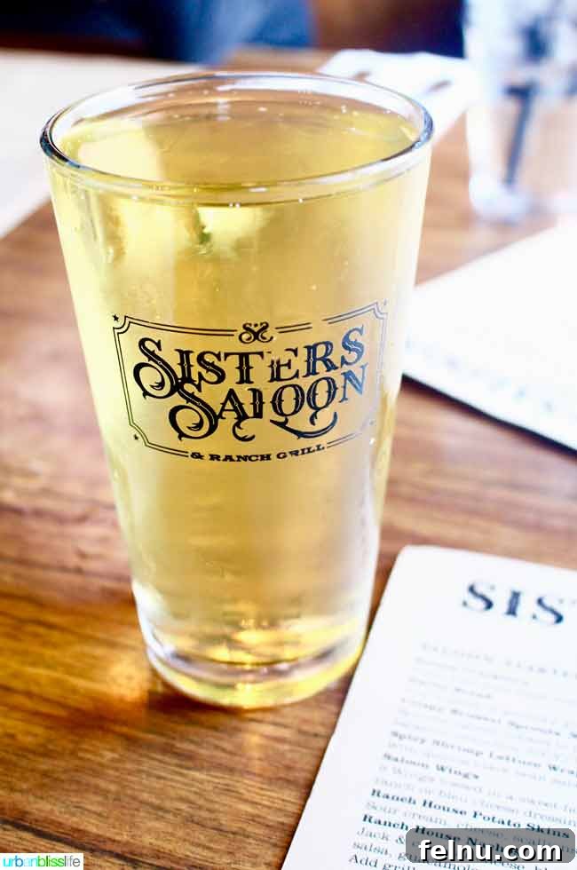 Sisters Saloon, Oregon: A Taste of the Wild West 7 Pint of local beer at Sisters Saloon