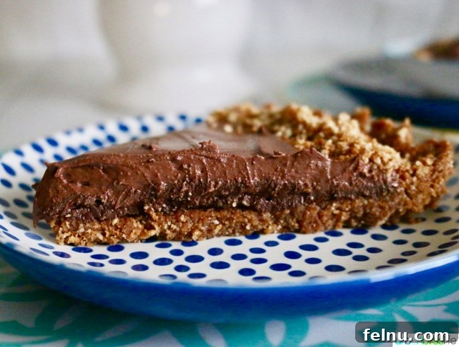 Decadent Delicious Hazelnut Chocolate Pie recipe on UrbanBlissLife.com