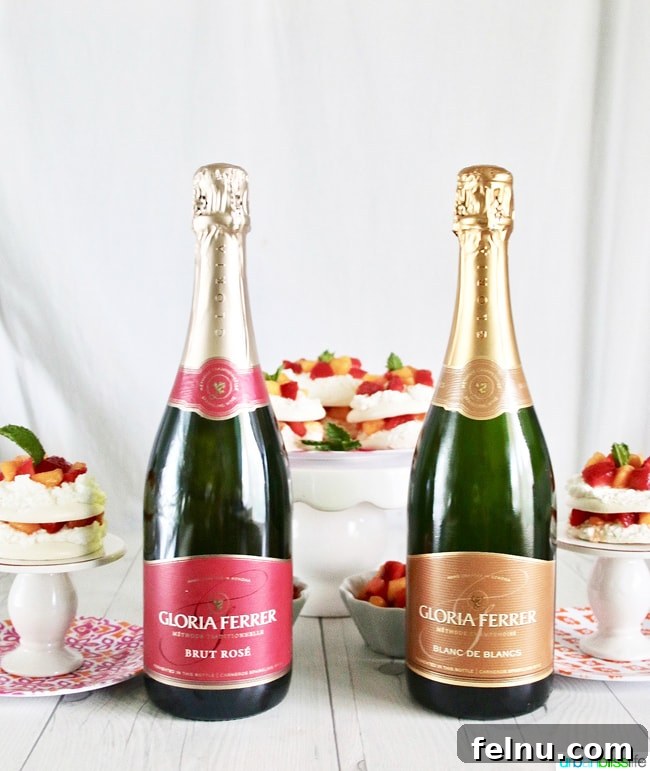 Mini Pavlovas with Summer Fruits and Whipped Cream 11 Mini Pavlova Cakes with Gloria Ferrer Wines