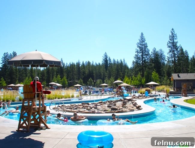 Aşağıdaki potansiyel özgün başlık: Family Getaway: Top 5 Tips for Booking the Perfect Vacation Rental 15 Sunriver Resort SHARC aquatic center