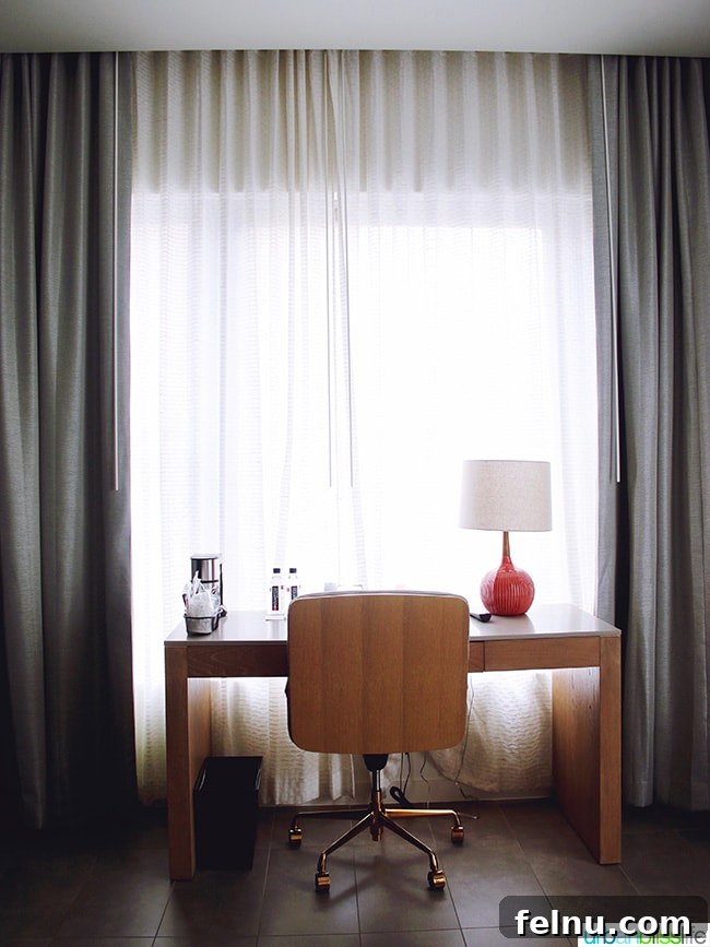 The Hi-Lo: Portland's Best Boutique Hotel Experience 16 Hi-Lo Hotel downtown Portland, Oregon - Desk