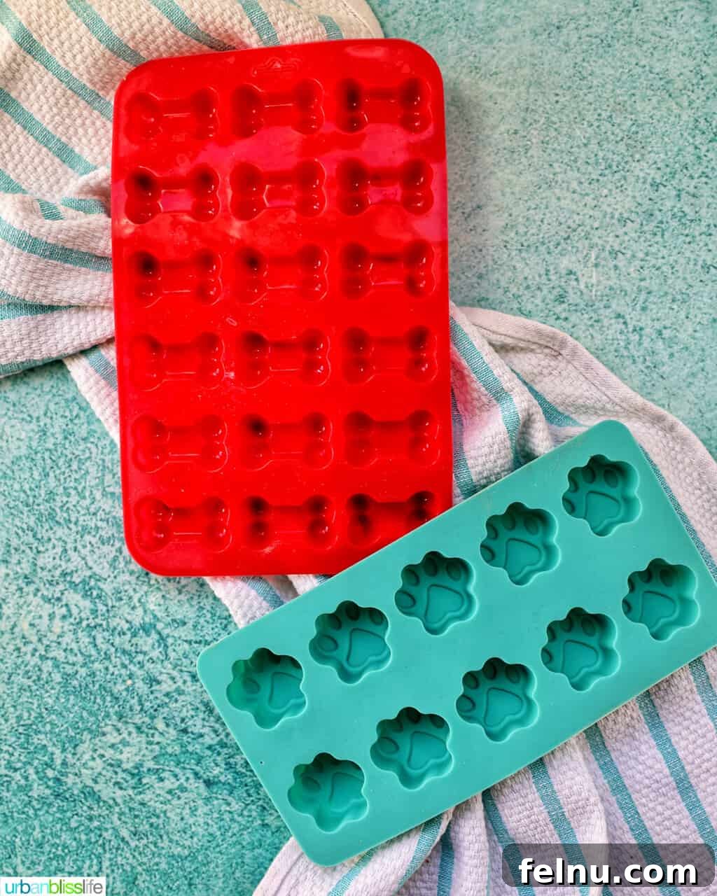 Frozen Banana Peanut Butter Pupsicles 6 Dog paw mold and dog bone mold