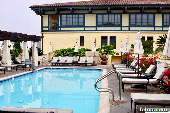 Hotel Valencia: Santana Row's Stylish Escape 8 inviting rooftop pool at Hotel Valencia Santana Row