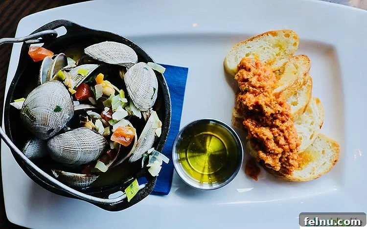 Top 10 Cannon Beach Adventures 7 Steamed clams at Wayfarer Restaurant.