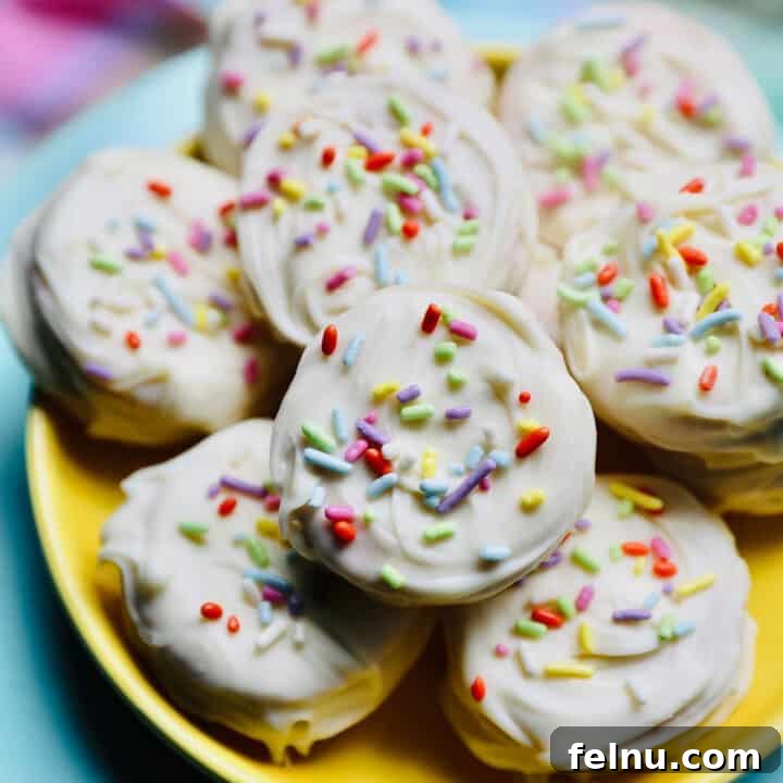 Finished cracker cookies