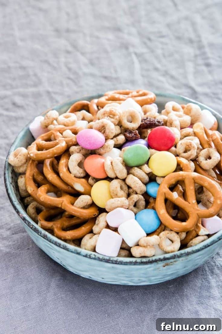 5 Minute Sweet and Salty Snack Mix