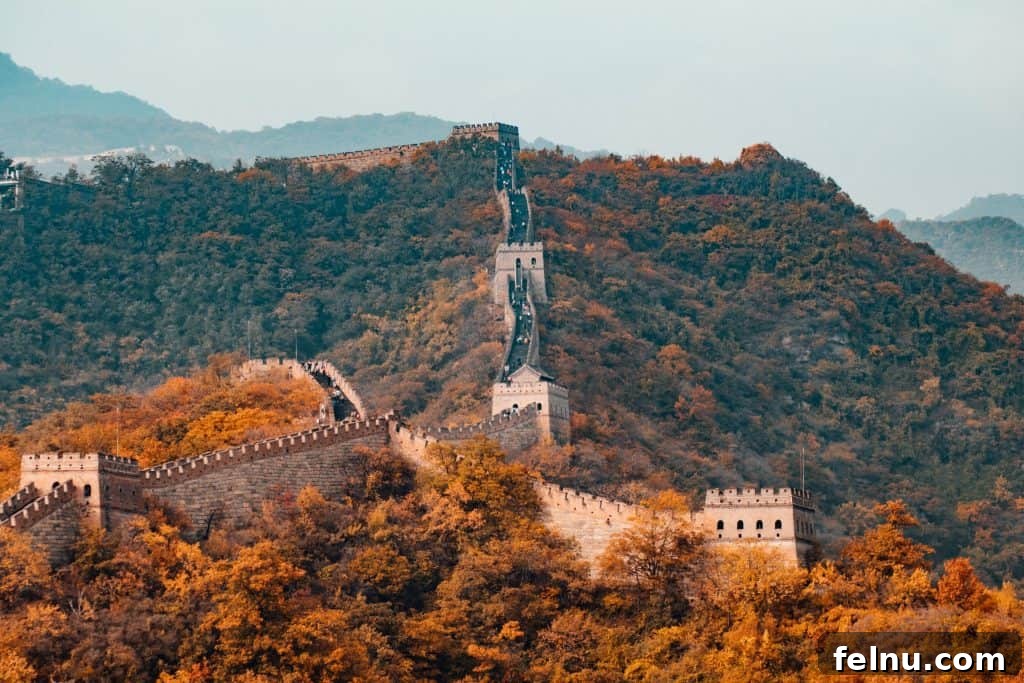 20 Virtual Journeys From The Comfort Of Your Home 7 The winding expanse of the Great Wall of China stretching across mountains