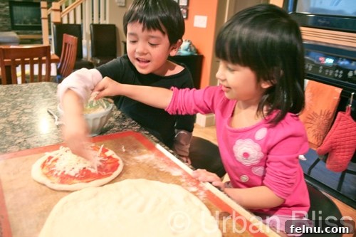 Top 10 kid-friendly kitchen tasks - topping pizzas