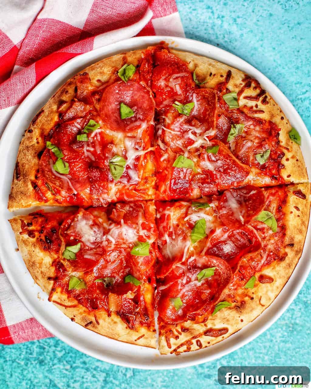 Mastering Ninja Foodi Pressure Cooker Meal Prep Cookbook 8 A whole meat lovers pizza, made easily in your Ninja Foodi.