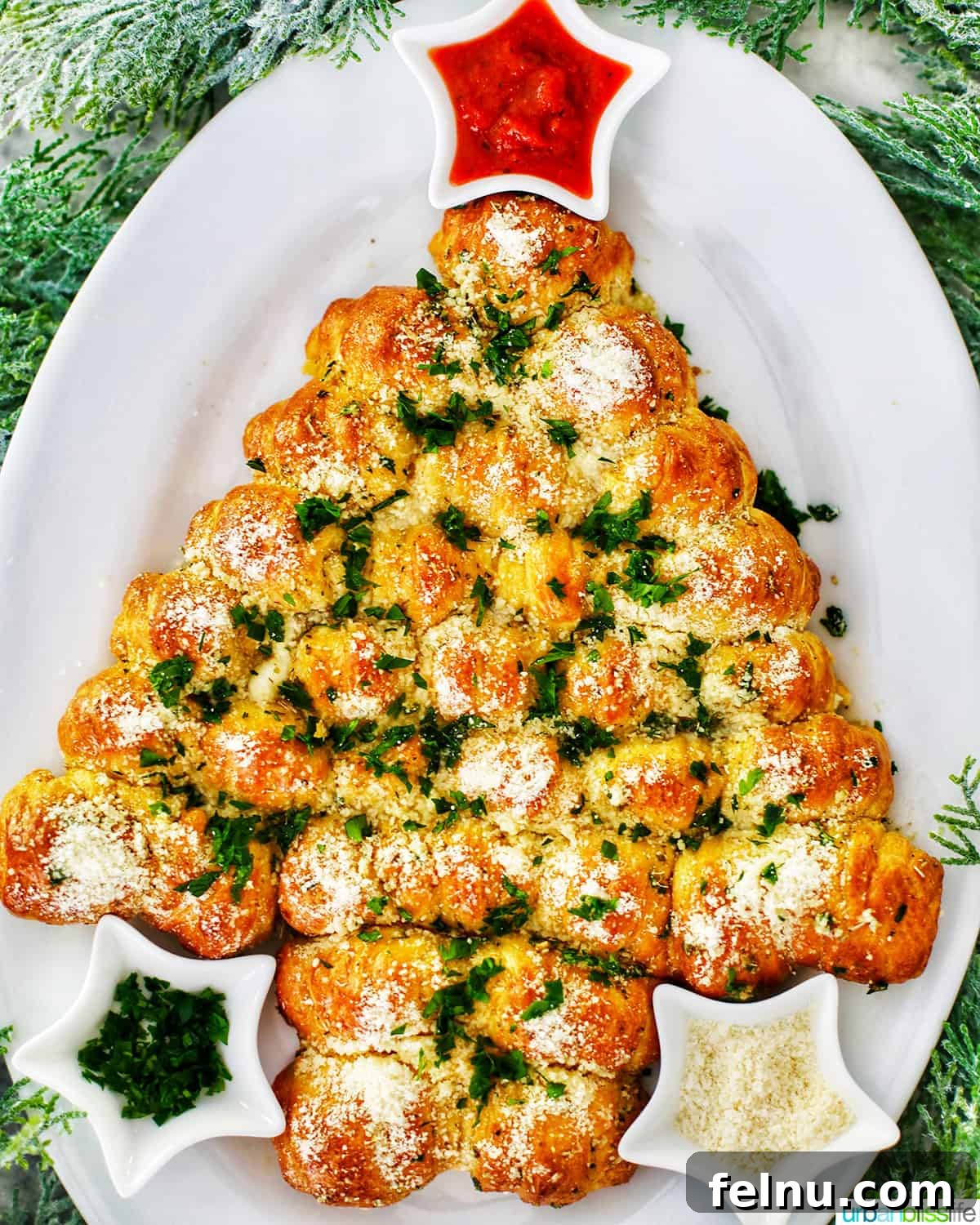 Christmas Tree Pull-Apart Bread
Festive Christmas Tree Bread 2 Christmas Tree Pull-Apart Bread