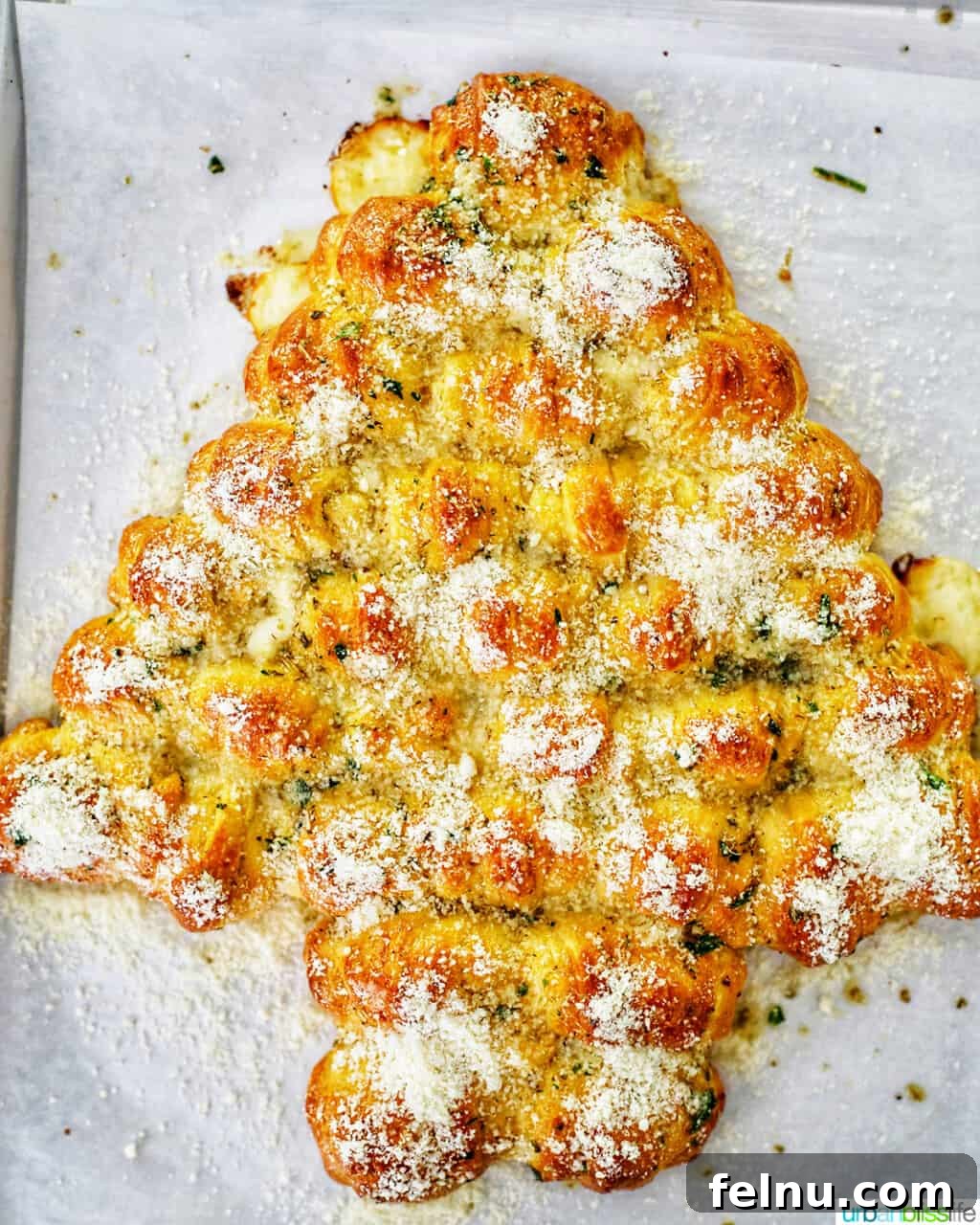 Christmas Tree Pull-Apart Bread
Festive Christmas Tree Bread 17 Christmas Tree Pull-Apart Bread