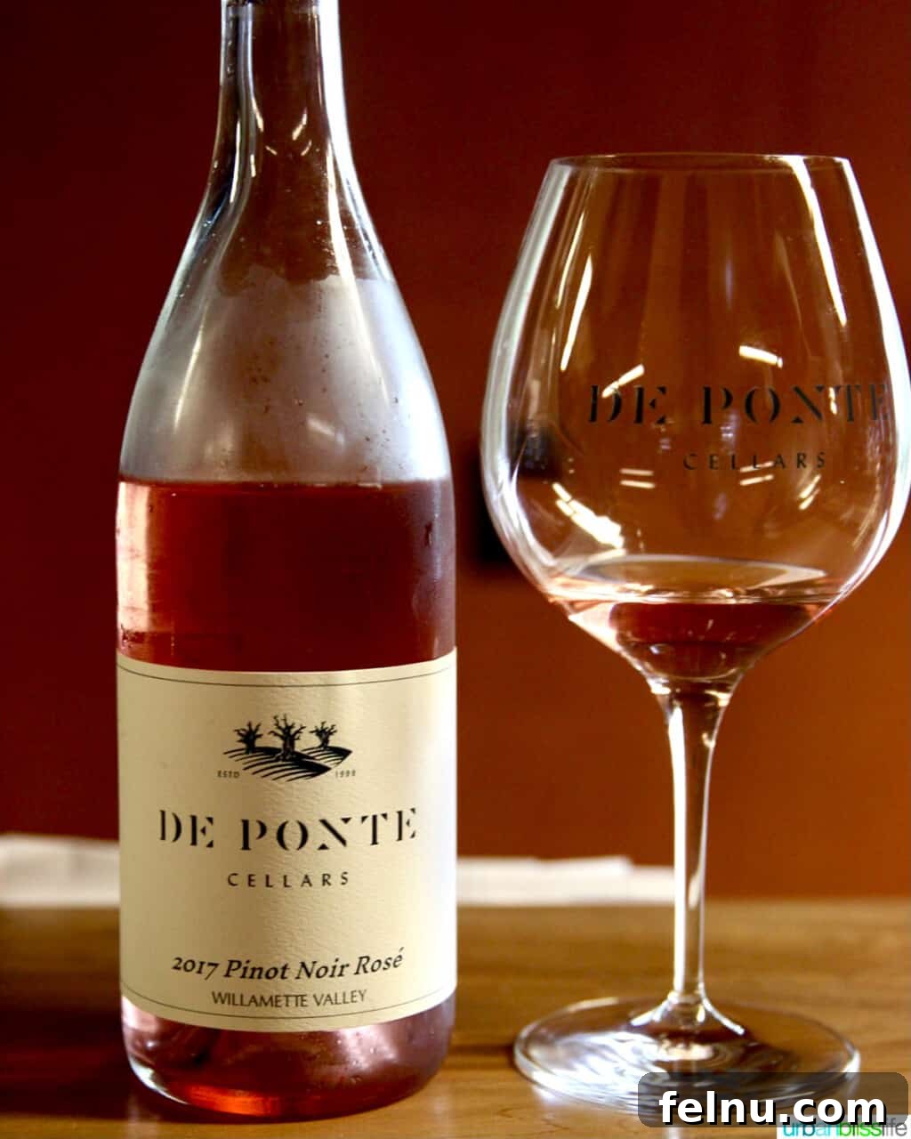 Sip Dundee Oregon Wine Country Guide 17 img 75653 16