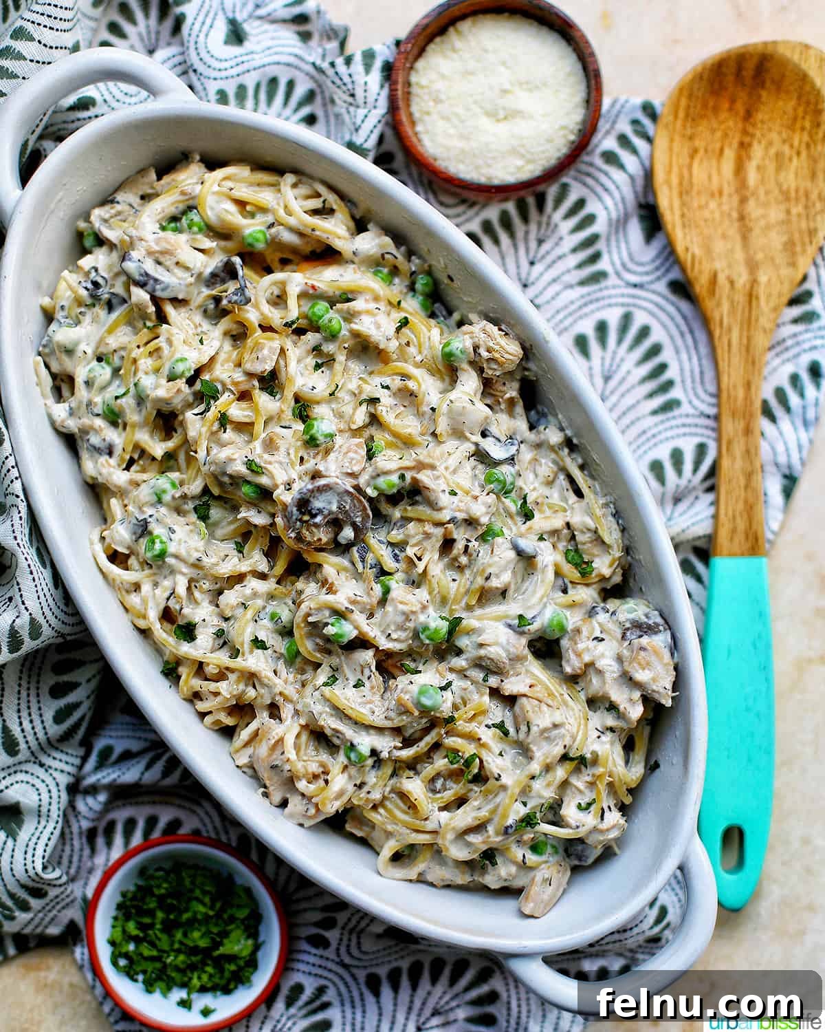 Slow-Cooker Turkey Tetrazzini Delight 2 Crockpot Turkey Tetrazzini